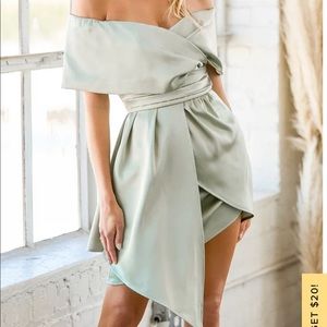 Lulu’s Green off the shoulder dress